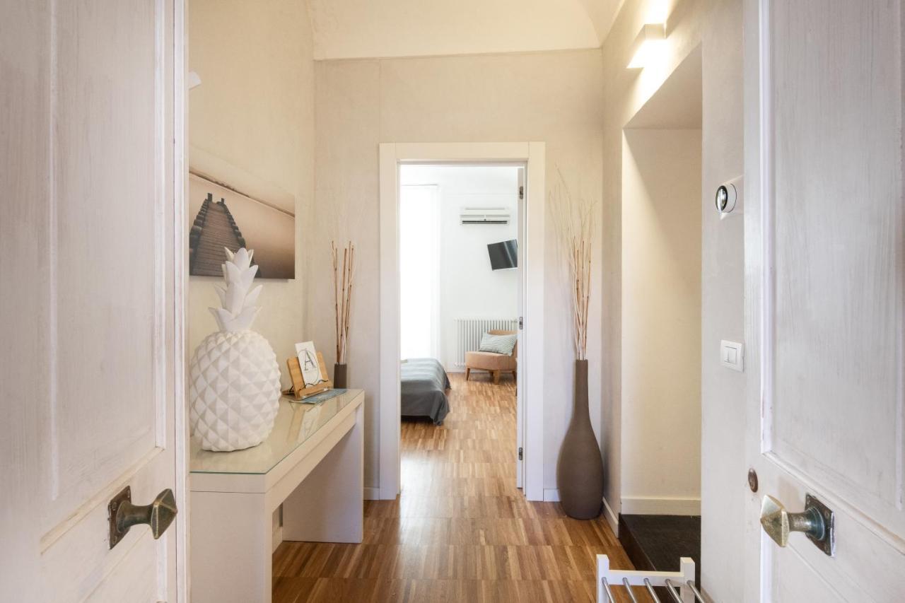 Ortigia Suite - Archimede Syracuse Buitenkant foto